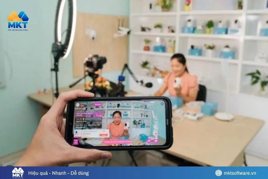 Bùng nổ tương tác với Seeding livestream Facebook