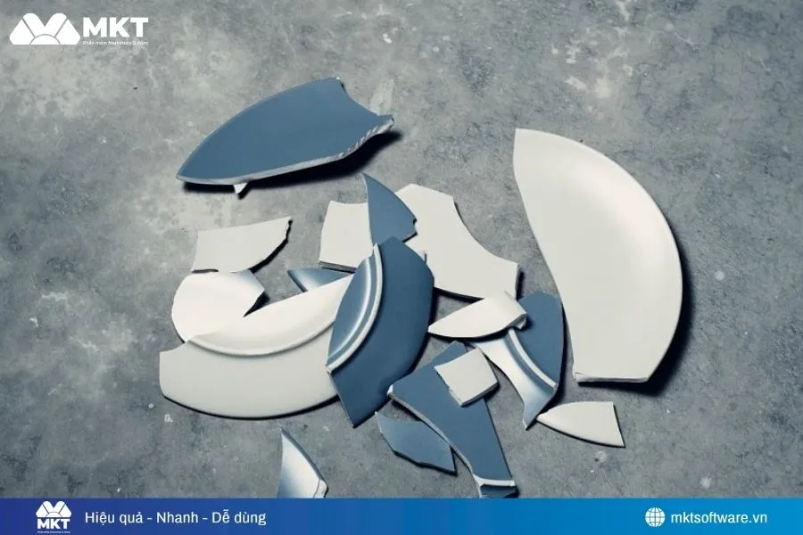 Kiêng làm vỡ bát đĩa, đồ dùng trong ngày Tết để tránh điều không lành.